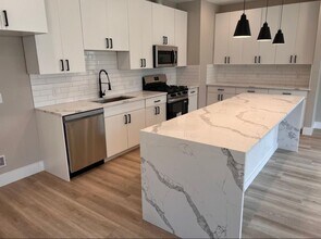 2611 Martinas Ct in Spring, TX - Foto de edificio - Building Photo