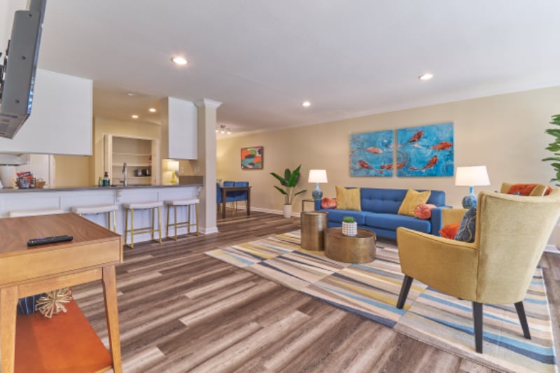 2625 N Whitewater Club Dr in Palm Springs, CA - Building Photo