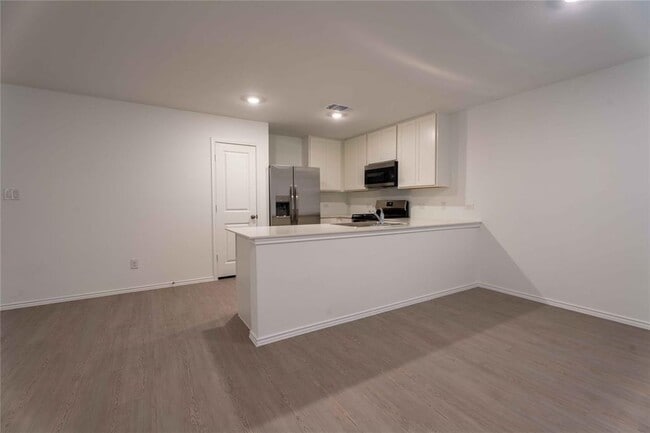 2320 Blizzard Dr in Lockhart, TX - Building Photo - Building Photo