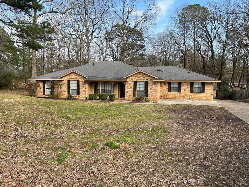 3408 Pinehaven Cir in Haughton, LA - Building Photo