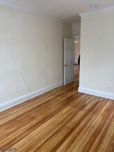 16 Summit Ave in Summit, NJ - Building Photo - Building Photo