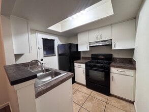 4121 Avondale Ave in Dallas, TX - Building Photo - Building Photo