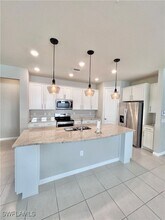 9304 Bexley Dr in Ft. Myers, FL - Foto de edificio - Building Photo