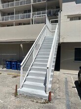 1300 Lincoln Rd in Miami Beach, FL - Building Photo - Building Photo