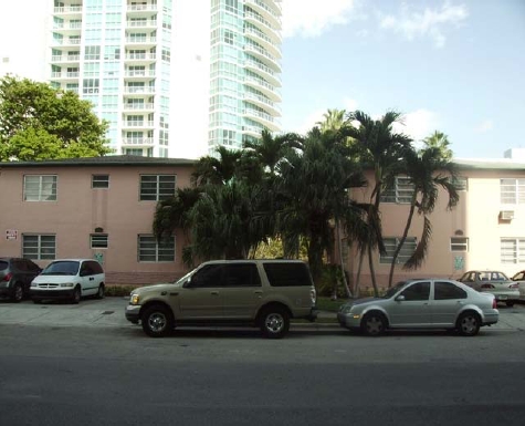 Edgewater Apartments in Miami, FL - Building Photo - Building Photo