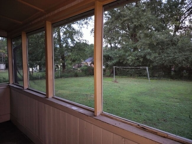 622 Bedford Rd in Fayetteville, NC - Building Photo - Building Photo