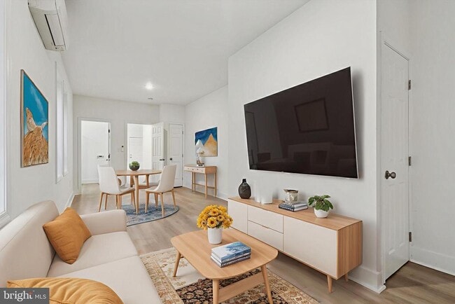 2250 N Woodstock St in Philadelphia, PA - Building Photo - Building Photo