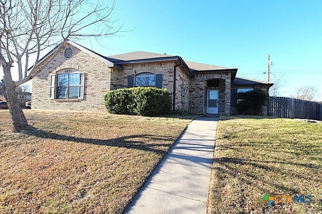 401 E Hogan Dr in Copperas Cove, TX - Building Photo - Building Photo