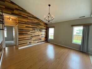 7526 Ravens Stone Dr in Fort Wayne, IN - Building Photo - Building Photo