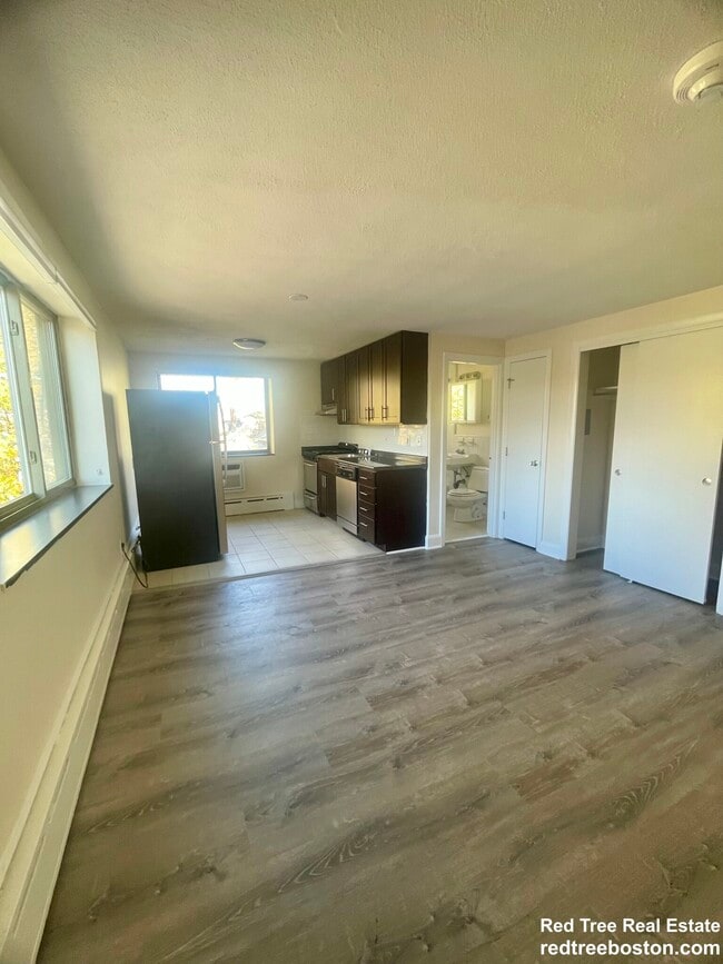 15 Chester St in Cambridge, MA - Foto de edificio - Building Photo