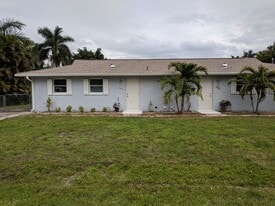 5478 Avenue C in Bokeelia, FL - Building Photo