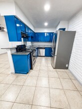 6827 Chasewood Dr in Missouri City, TX - Building Photo - Building Photo