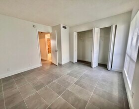 1500 N Congress Ave in West Palm Beach, FL - Building Photo - Building Photo