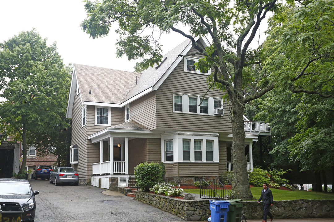 266 Chestnut Hill in Brighton, MA - Building Photo