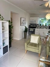 1678 SW 11th St in Miami, FL - Building Photo - Building Photo