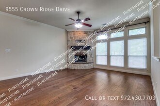 9555 Crown Ridge Dr in Frisco, TX - Building Photo - Building Photo