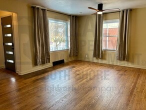 304 Beverly Pl in Munster, IN - Building Photo - Building Photo