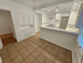 363-363 N Mansfield Ave in Los Angeles, CA - Building Photo - Building Photo