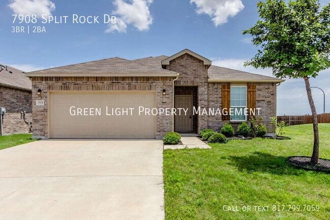 property at 7908 Split Rock Dr