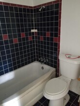 5421 Hazel St in Baytown, TX - Building Photo - Building Photo