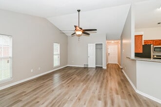 7903 Nature Walk Dr in Southaven, MS - Building Photo - Building Photo