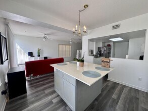 439 Coconut Palm Way-Unit -Unit A in Davenport, FL - Building Photo - Building Photo