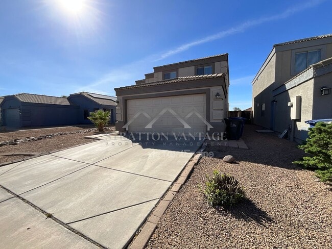 12405 W Scotts Dr in El Mirage, AZ - Building Photo - Building Photo
