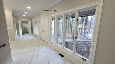 9610 Farmbrook Ln in Alpharetta, GA - Building Photo - Building Photo