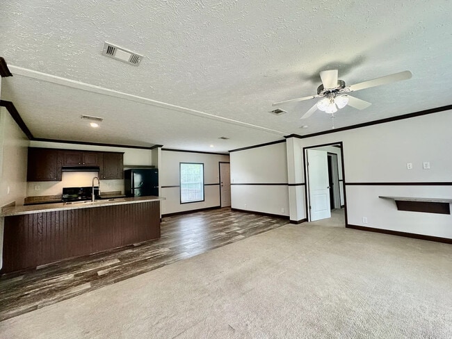 1195 Mahone St in Christiansburg, VA - Building Photo - Building Photo