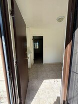 1934 E 30th St in Oakland, CA - Building Photo