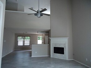 18468 Sunrise Oaks Ct in Montgomery, TX - Building Photo - Building Photo