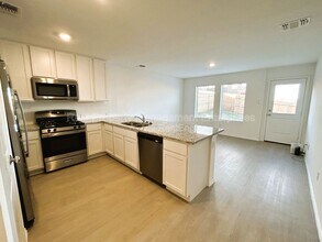 3231 NW 147th Ter in Oklahoma City, OK - Building Photo - Building Photo