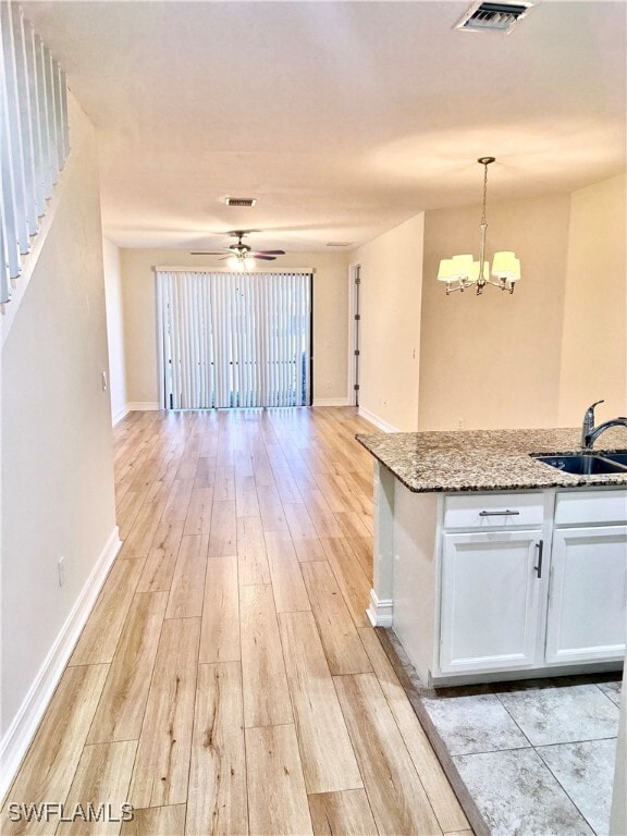 7776 Bristol Cir in Naples, FL - Building Photo - Building Photo