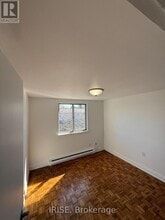 7555 Goreway Dr in Mississauga, ON - Building Photo - Building Photo