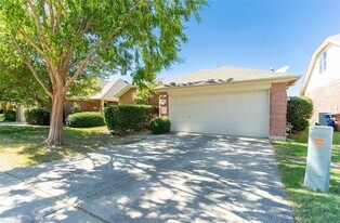 4849 Carrotwood Dr in Fort Worth, TX - Building Photo