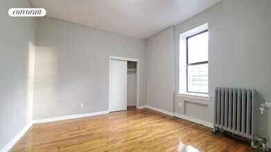 340 Lenox Ave in New York, NY - Building Photo - Building Photo