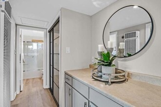 24808 Mango St in Hayward, CA - Building Photo - Building Photo