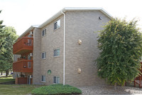 Cardinal Estates in Morris, MN - Foto de edificio - Building Photo