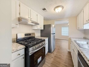 1884 Shenandoah Valley Ln in Smyrna, GA - Building Photo - Building Photo