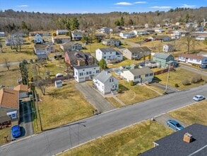 709 Milan Ave in Endicott, NY - Building Photo - Building Photo