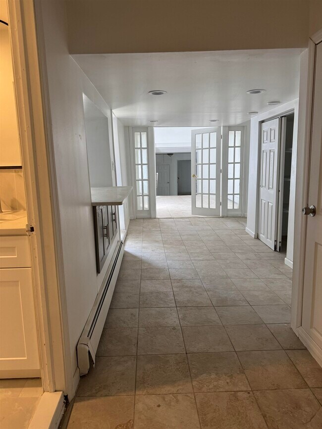 65 Bright St in Jersey City, NJ - Building Photo - Building Photo