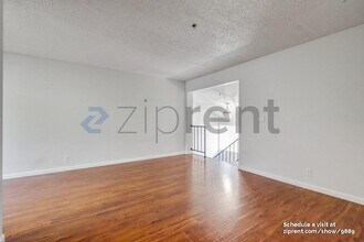 3626 Hallelujah Ct in Carmichael, CA - Foto de edificio - Building Photo