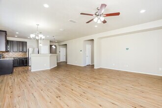 1218 Bridle Bit in San Antonio, TX - Building Photo - Building Photo