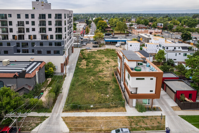 Conejos Apartments in Denver, CO - Foto de edificio - Building Photo