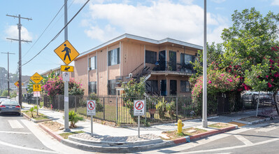 203 S St Louis St in Los Angeles, CA - Building Photo - Building Photo