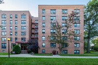 Dara Gardens in Flushing, NY - Foto de edificio - Building Photo