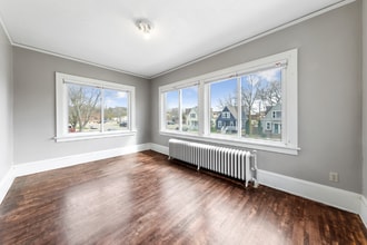 26 6th St NW in Faribault, MN - Building Photo - Building Photo