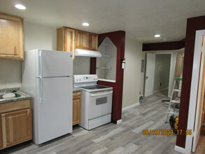 531 N 11th St in Klamath Falls, OR - Building Photo - Interior Photo