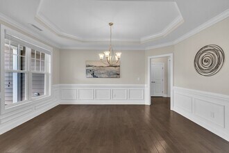 747 Catherine Lake Ct in Fuquay Varina, NC - Building Photo - Building Photo