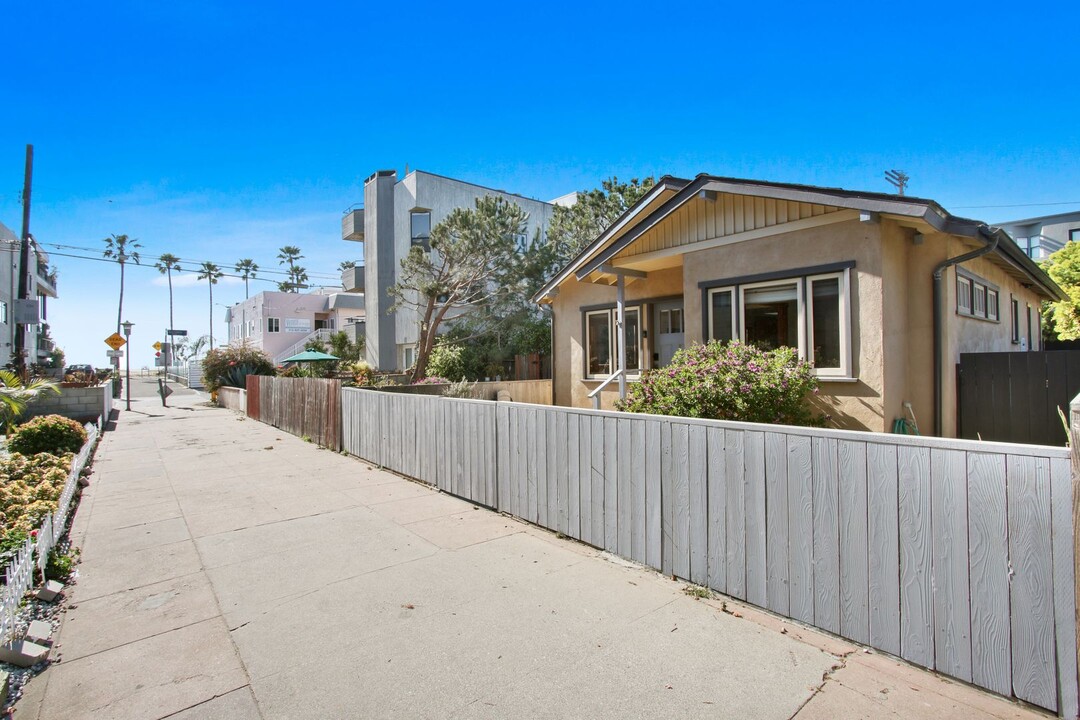 19 29th Ave in Los Angeles, CA - Building Photo